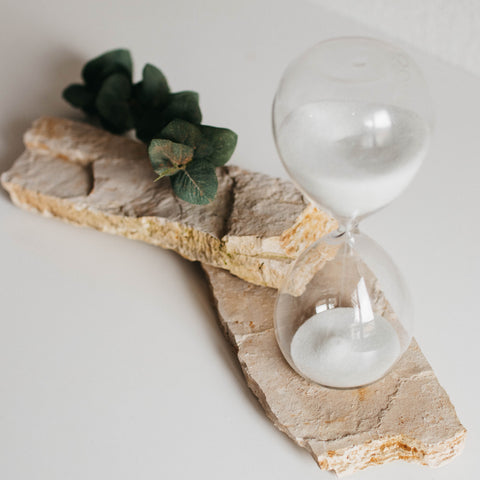 Sablier décoratif en verre et sable blanc - INSIDE Box - Shop - Conseil