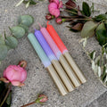 bougies-multicolores-dorees-pink-stories-dip-dye-neon-something-magical