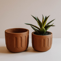 cache-pot-de-fleur-beton-couleur-terracotta